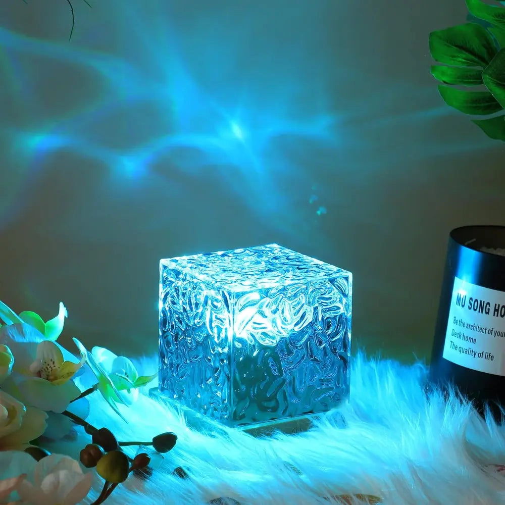 Northern Lights Prism-Effect LED Cube Lamp