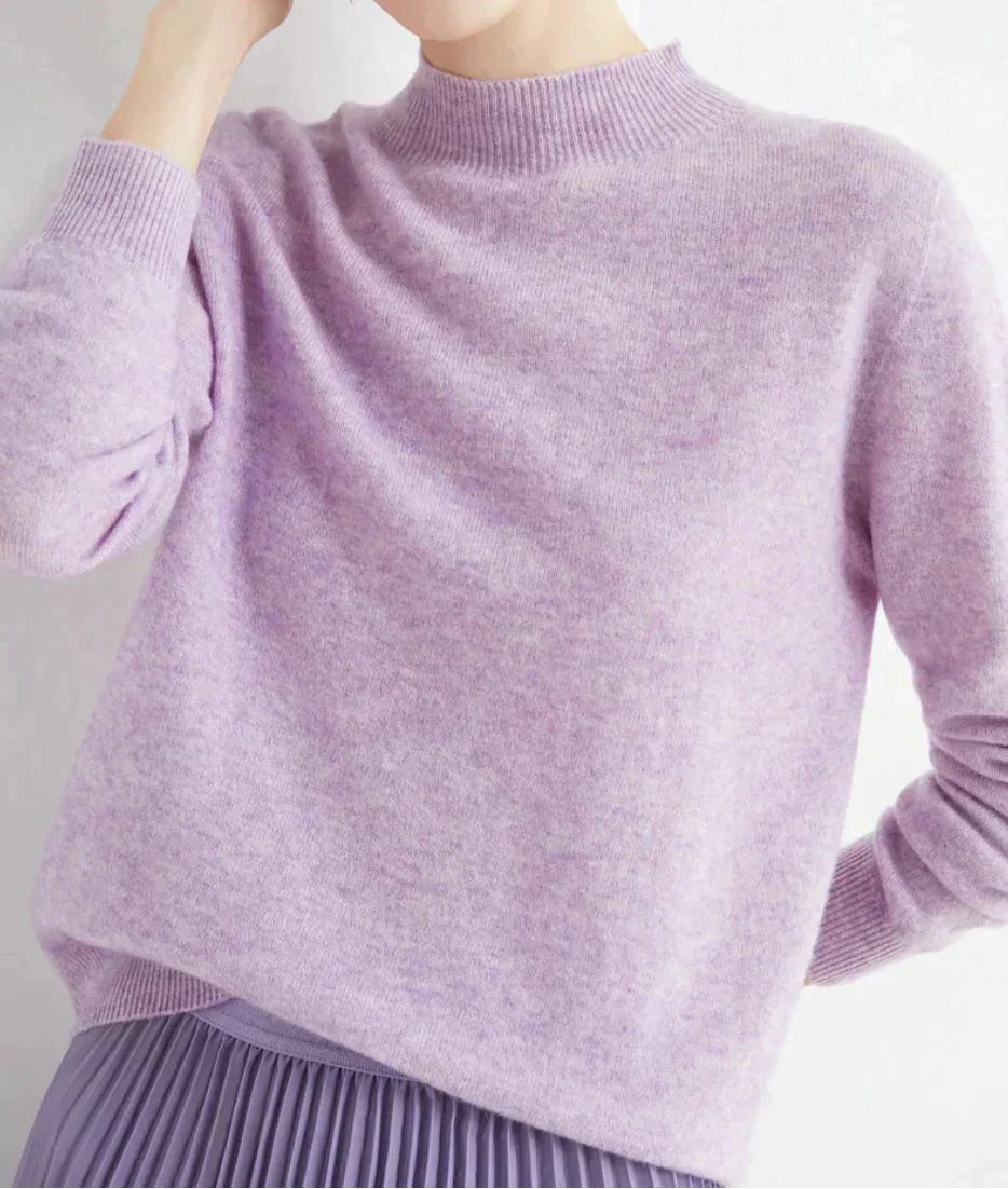 Everyday classic sweater in light purple