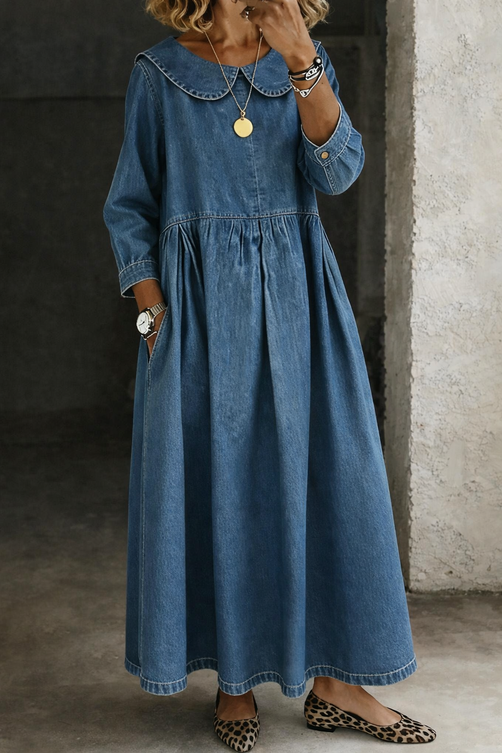 Peter Pan collar dress in blue, front view
