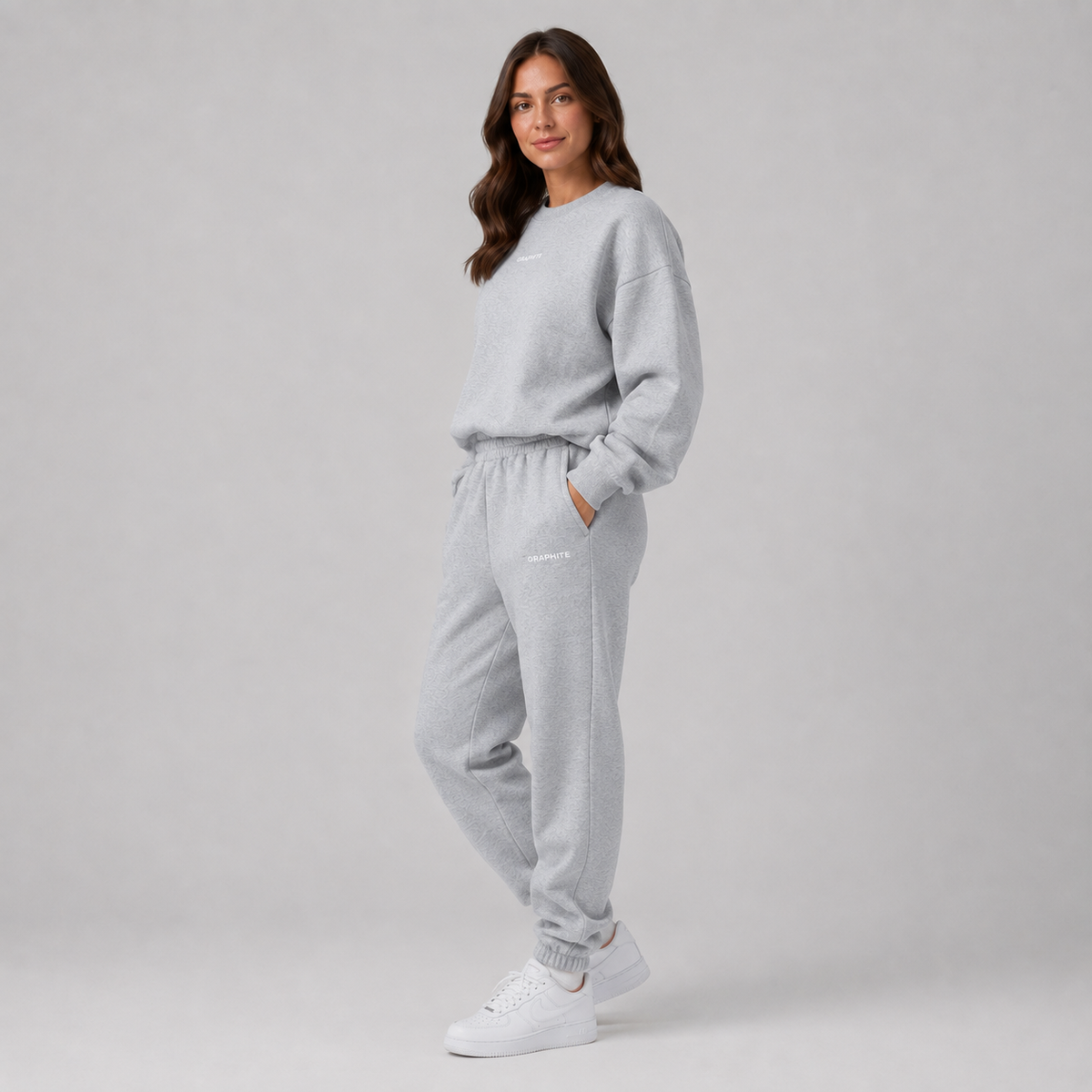 Dropped shoulder tracksuit set, detail view