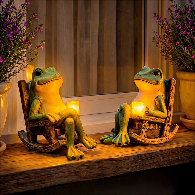 Solar-Powered Garden Frog Lantern