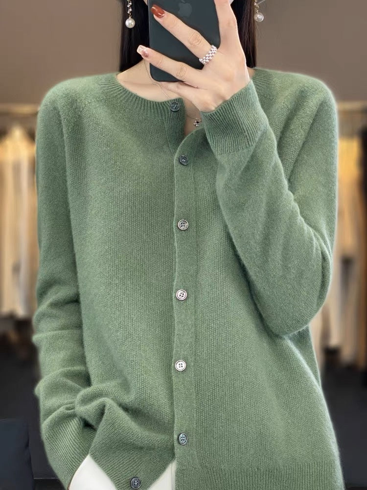 Everyday round neck cardigan in light green