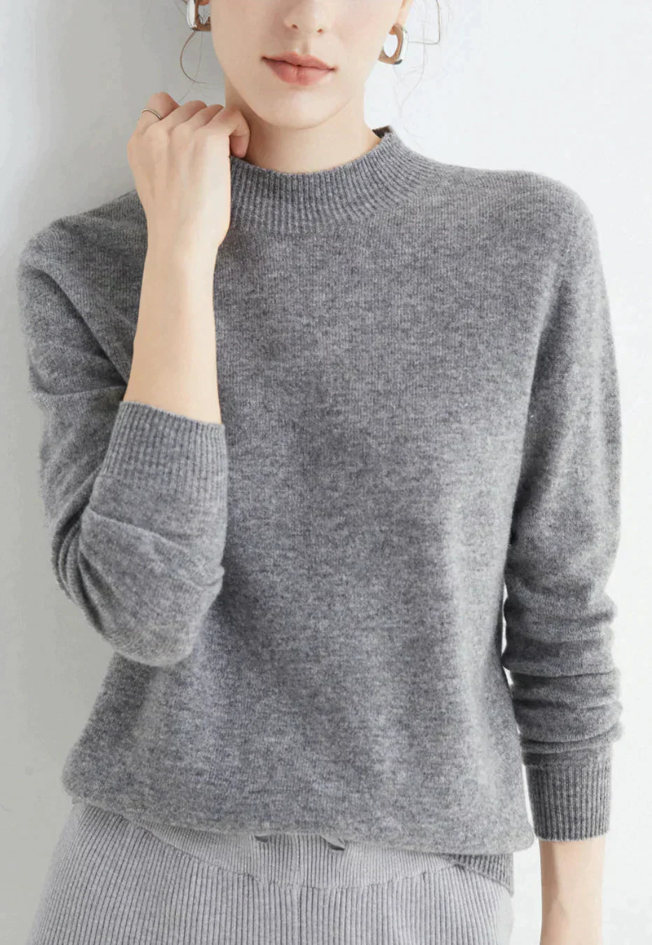 Everyday classic sweater in gray