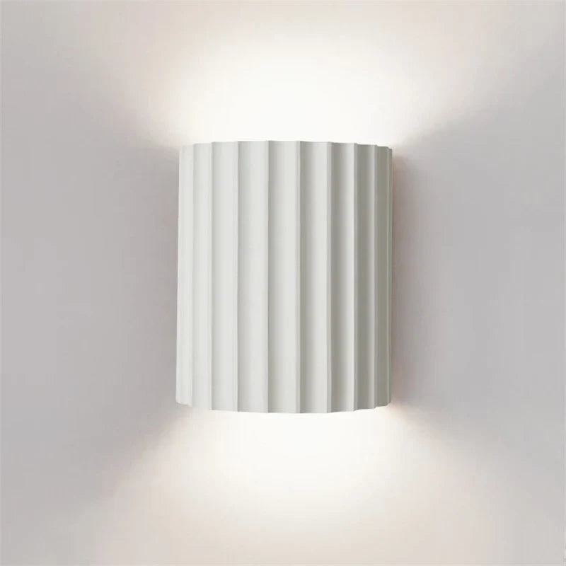 Ribbed Resin Nordic Wall Sconce for Modern Interiors