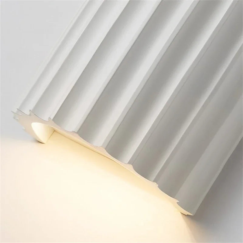 Ribbed Resin Nordic Wall Sconce for Modern Interiors