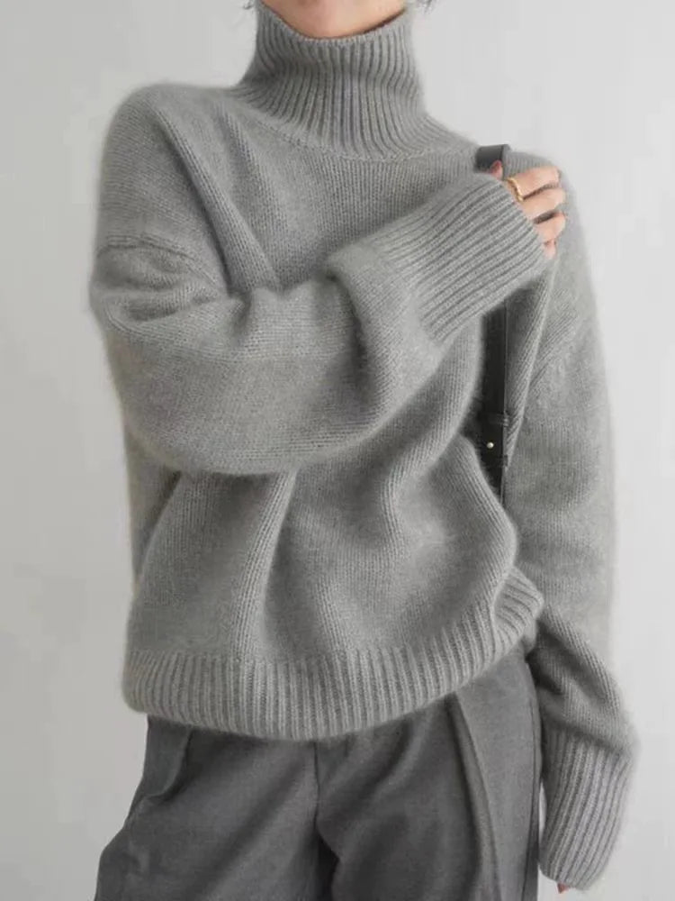 High collar turtleneck sweater in gray