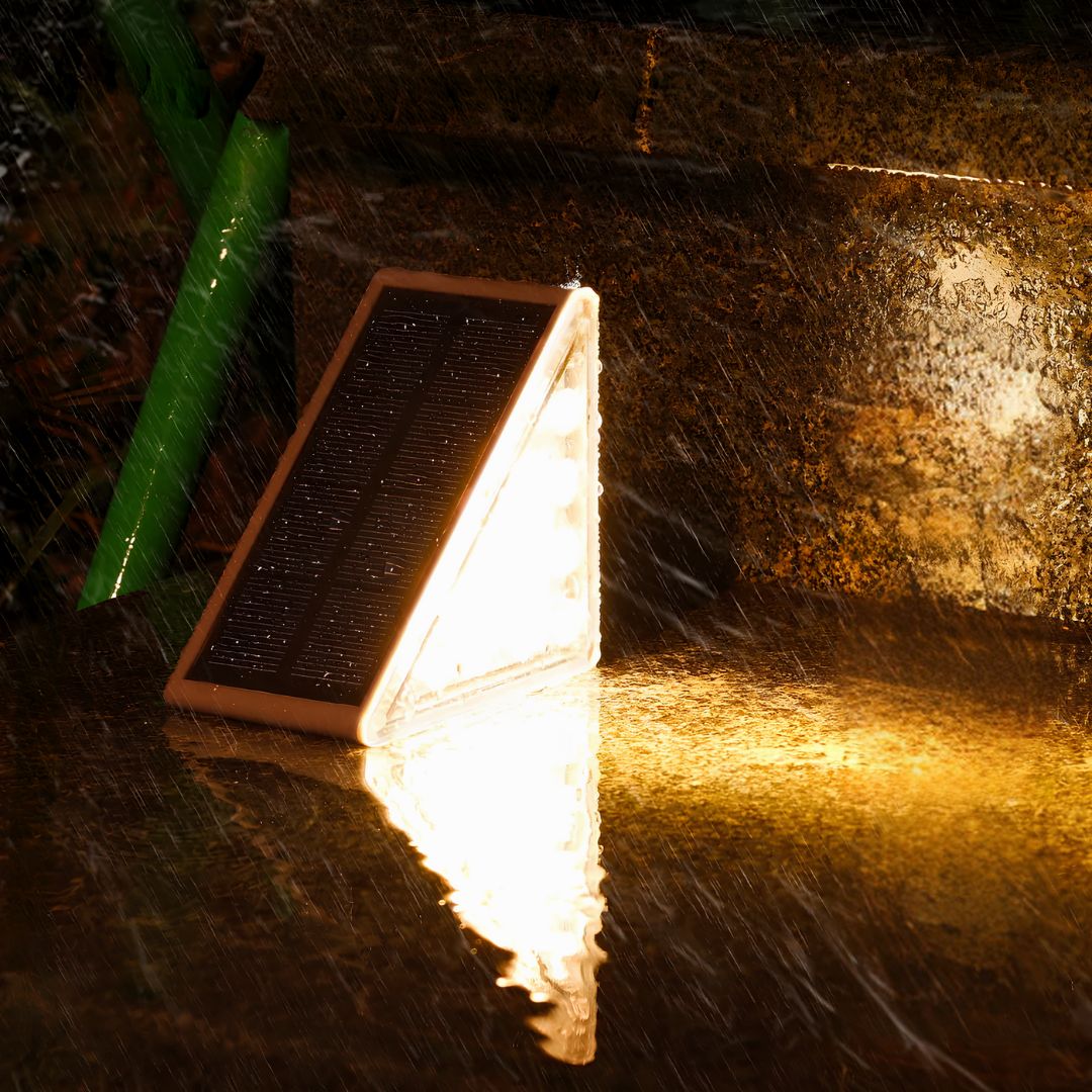 Solar-Powered Outdoor Stair and Deck Lights