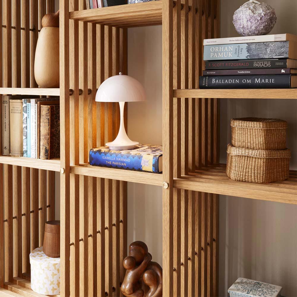 Cordless Dimmable LED Table Lamp