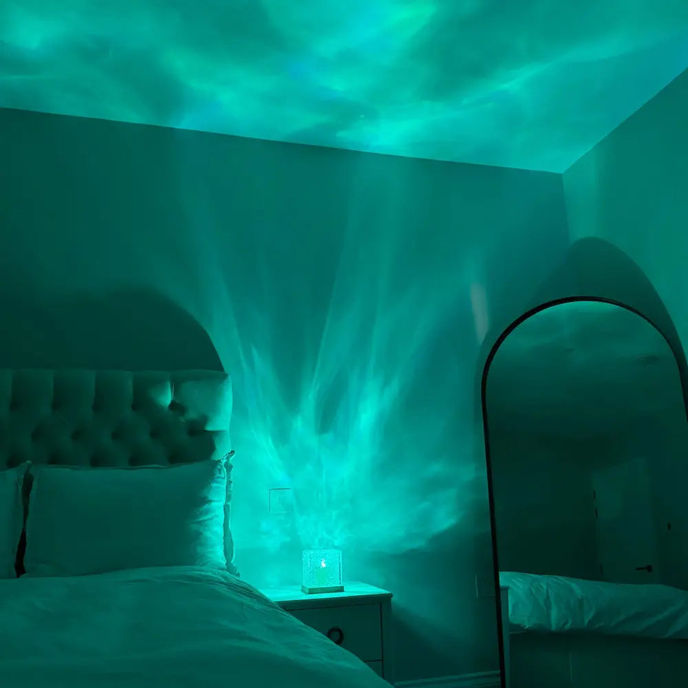 Northern Lights Prism-Effect LED Cube Lamp