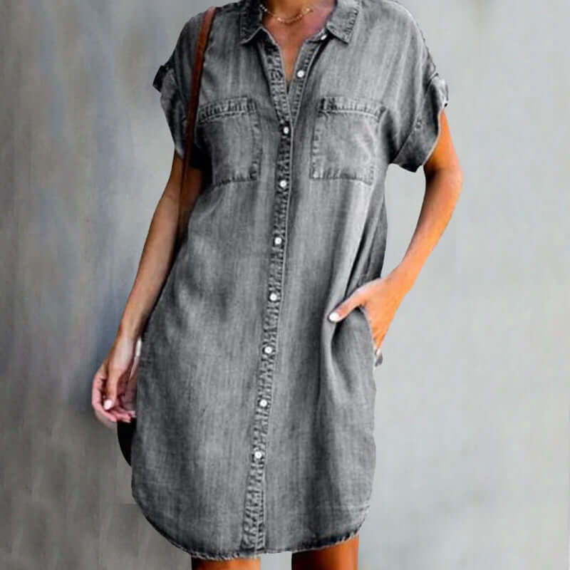 Front button knee-length dress in gray