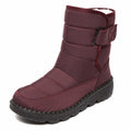 Quilted mid-calf snow boots, detail view